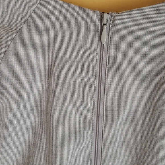 Modern Grey Shift Dress - Picture 6 of 7